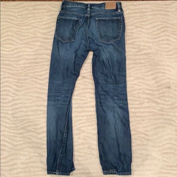 MENS REGULAR WASH GAP STRAIGHT JEANS - 28x30 - Picture 2 of 3
